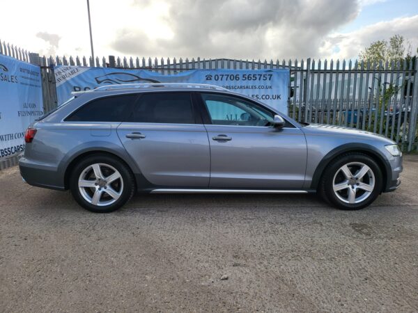 AUDI A6 ALLROAD 3.0 TDI [218] Quattro 5dr S Tronic 2015 (65) - Image 24