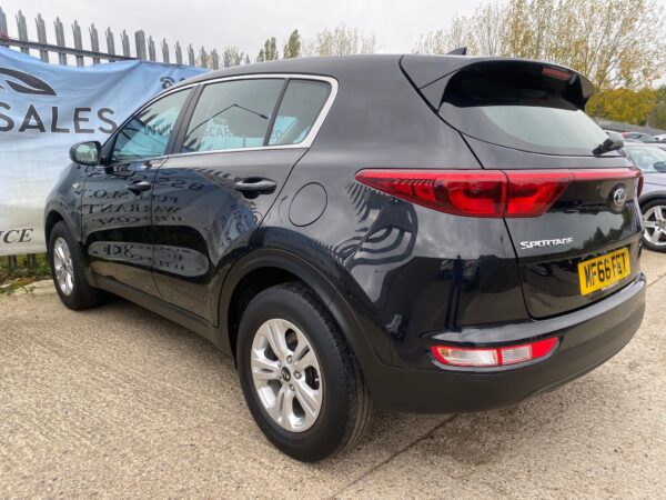 KIA SPORTAGE 1.7 CRDi ISG 1 5dr 2016 (66) - Image 22