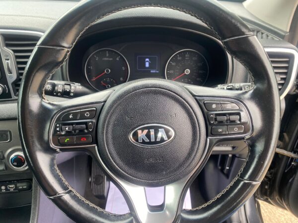 KIA SPORTAGE 1.7 CRDi ISG 1 5dr 2016 (66) - Image 26