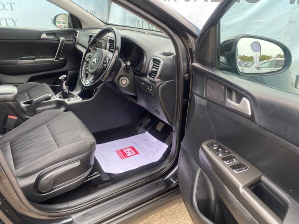 KIA SPORTAGE 1.7 CRDi ISG 1 5dr 2016 (66) - Image 13