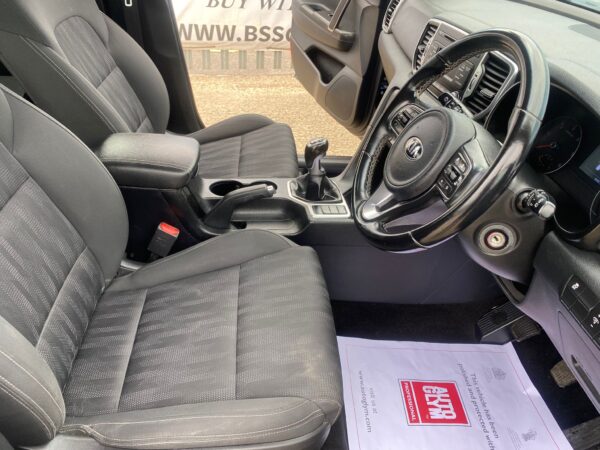 KIA SPORTAGE 1.7 CRDi ISG 1 5dr 2016 (66) - Image 12