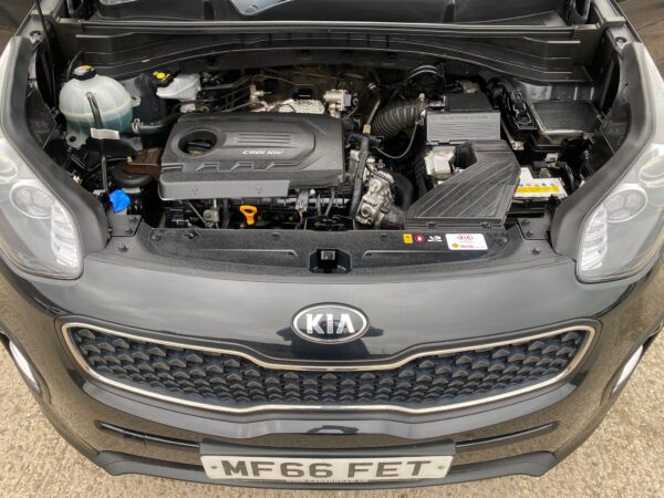KIA SPORTAGE 1.7 CRDi ISG 1 5dr 2016 (66) - Image 10