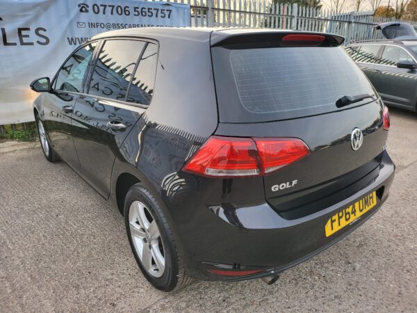 VOLKSWAGEN GOLF 1.6 TDI 105 Match 5dr 2014 (64) - Image 7