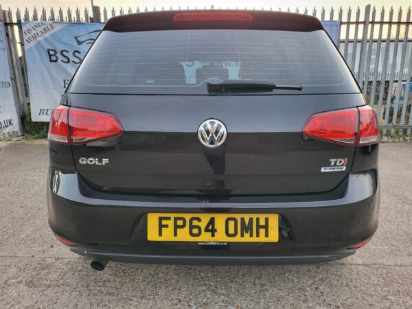VOLKSWAGEN GOLF 1.6 TDI 105 Match 5dr 2014 (64) - Image 9