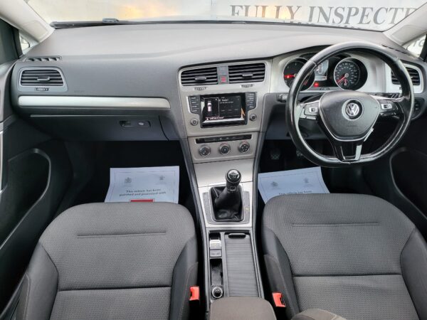 VOLKSWAGEN GOLF 1.6 TDI 105 Match 5dr 2014 (64) - Image 16