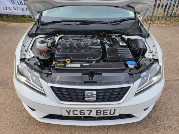 SEAT LEON 1.6 TDI SE Dynamic Technology 5dr 2017 (67) - Image 10