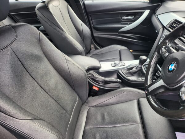 BMW 3 SERIES 320d xDrive M Sport 4dr 2014 (14) - Image 15