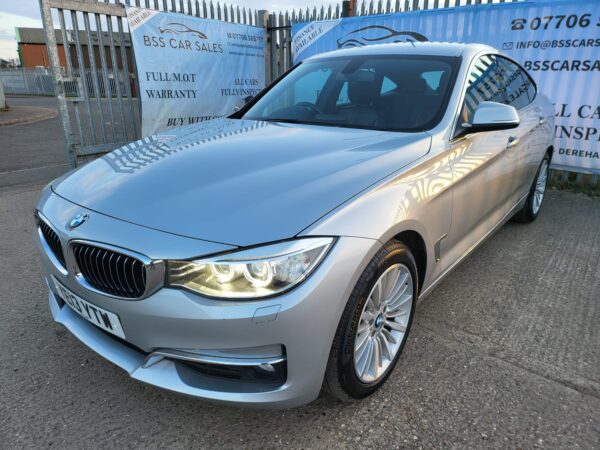 BMW 3 SERIES 320d Luxury 5dr Step Auto 2013 (13) - Image 3