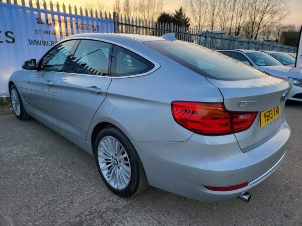 BMW 3 SERIES 320d Luxury 5dr Step Auto 2013 (13) - Image 26