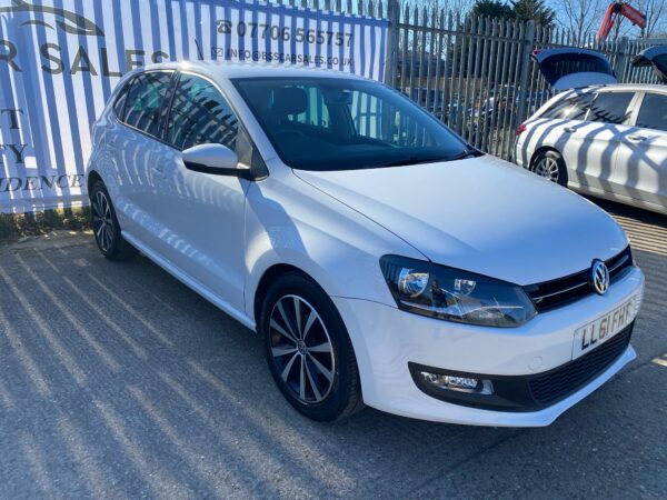 VOLKSWAGEN POLO 1.4 Match 5dr 2011 (61) - Image 12