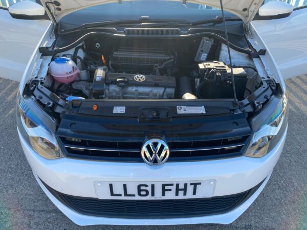 VOLKSWAGEN POLO 1.4 Match 5dr 2011 (61) - Image 15