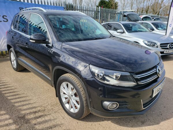 VOLKSWAGEN TIGUAN 2.0 TDi BlueMotion Tech SE 5dr [2WD] 2013 (62) - Image 29