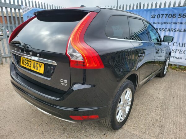 VOLVO XC60 D5 [215] SE Lux Nav 5dr AWD Geartronic 2013 (63) - Image 6