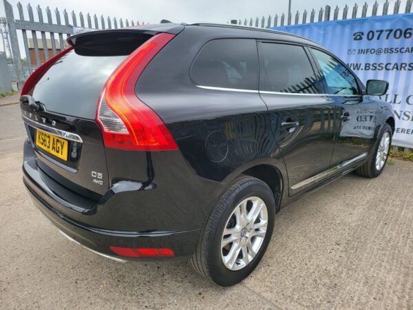 VOLVO XC60 D5 [215] SE Lux Nav 5dr AWD Geartronic 2013 (63) - Image 25