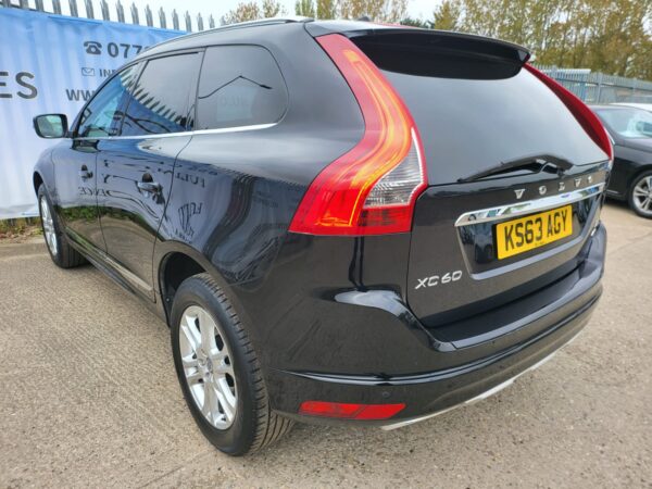 VOLVO XC60 D5 [215] SE Lux Nav 5dr AWD Geartronic 2013 (63) - Image 7