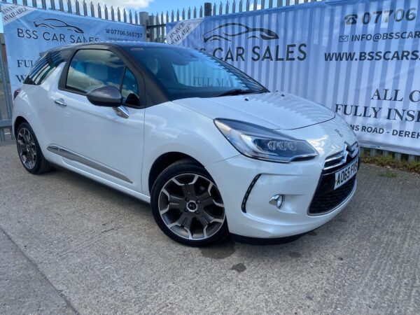 CITROEN DS 3 1.6 BlueHDi 120 Ultra Prestige 3dr 2015 (65) - Image 12