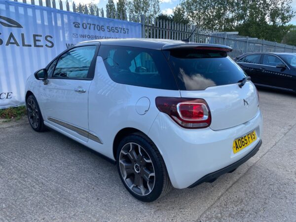 CITROEN DS 3 1.6 BlueHDi 120 Ultra Prestige 3dr 2015 (65) - Image 7
