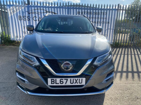 NISSAN QASHQAI 1.6 dCi Tekna 5dr 2017 (67) - Image 8