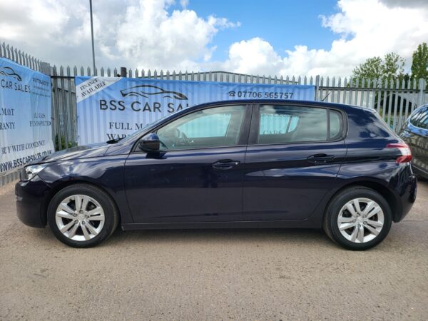 PEUGEOT 308 1.6 BlueHDi 100 Active 5dr 2016 (16) - Image 26