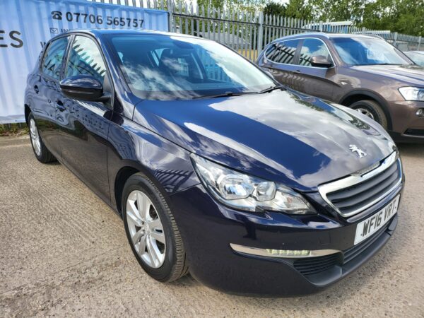 PEUGEOT 308 1.6 BlueHDi 100 Active 5dr 2016 (16) - Image 23