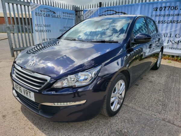 PEUGEOT 308 1.6 BlueHDi 100 Active 5dr 2016 (16) - Image 24