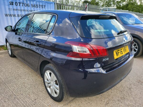 PEUGEOT 308 1.6 BlueHDi 100 Active 5dr 2016 (16) - Image 7