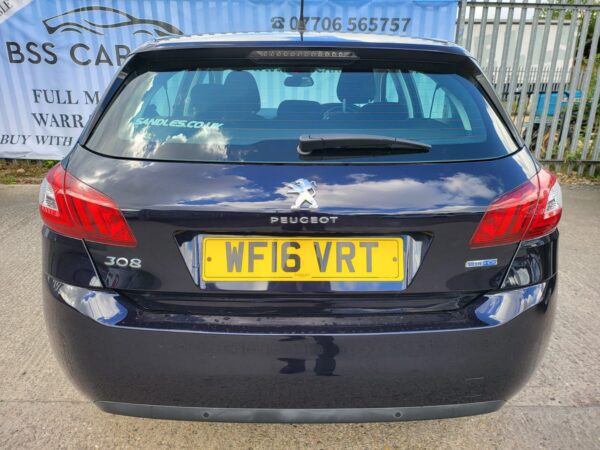 PEUGEOT 308 1.6 BlueHDi 100 Active 5dr 2016 (16) - Image 9