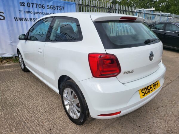 VOLKSWAGEN POLO 1.0 SE 3dr 2015 (65) - Image 7