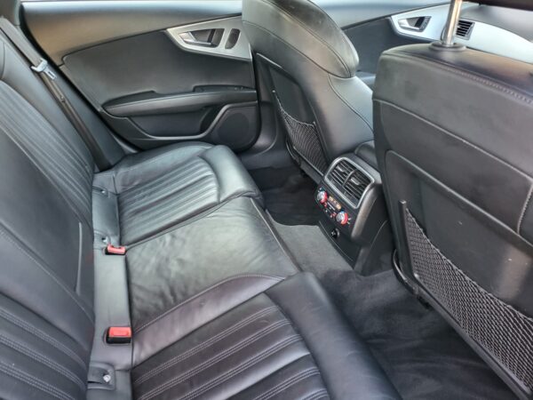 AUDI A7 3.0 TDI S Line 5dr Multitronic 2012 (12) - Image 20