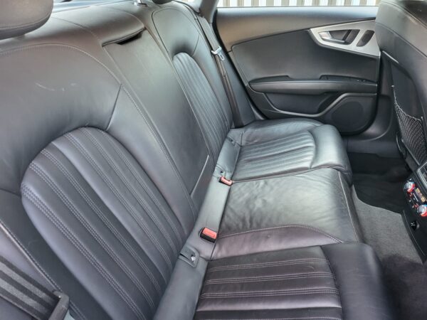 AUDI A7 3.0 TDI S Line 5dr Multitronic 2012 (12) - Image 19