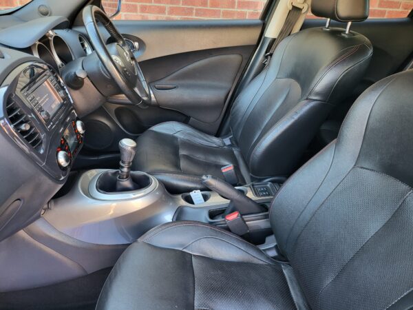 NISSAN JUKE 1.5 dCi Tekna 5dr 2013 (62) - Image 17