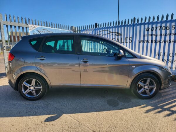 SEAT ALTEA 1.6 TDI CR I Tech 5dr DSG 2014 (14) - Image 4