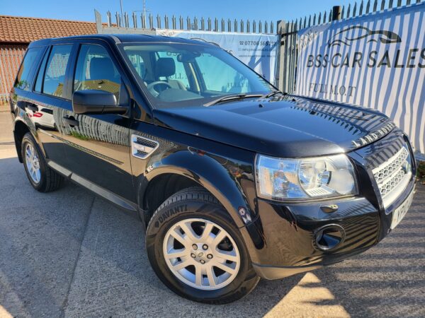 LAND ROVER FREELANDER 2.2 Td4 XS [Nav] 5dr Auto 2010 (10) - Image 21