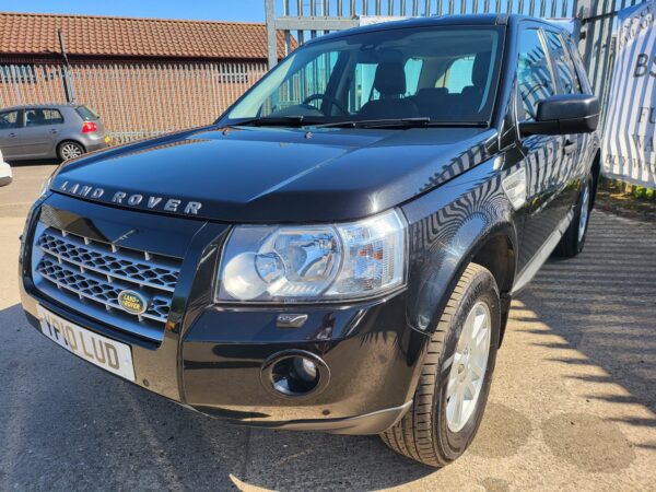 LAND ROVER FREELANDER 2.2 Td4 XS [Nav] 5dr Auto 2010 (10) - Image 22