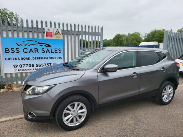 NISSAN QASHQAI 1.5 dCi Acenta Premium 5dr 2014 (64) - Image 13