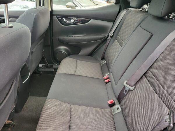 NISSAN QASHQAI 1.5 dCi Acenta Premium 5dr 2014 (64) - Image 22
