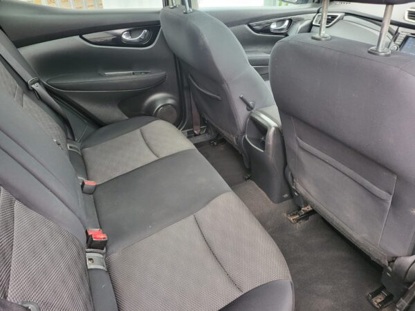 NISSAN QASHQAI 1.5 dCi Acenta Premium 5dr 2014 (64) - Image 21