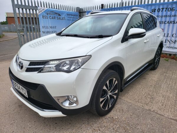 TOYOTA RAV 4 2.2 D-CAT Invincible 5dr Auto 2015 (64) - Image 3