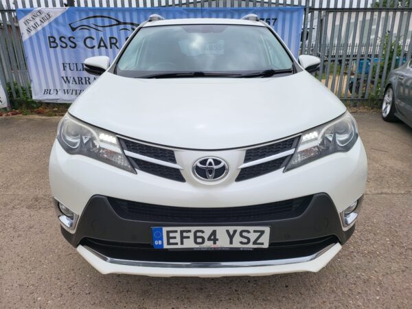 TOYOTA RAV 4 2.2 D-CAT Invincible 5dr Auto 2015 (64) - Image 8