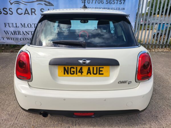 MINI HATCHBACK 1.5 One D 3dr 2014 (14) - Image 28