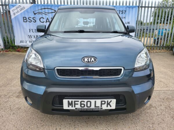 KIA SOUL 1.6 CRDi 2 5dr Auto 2010 (60) - Image 8