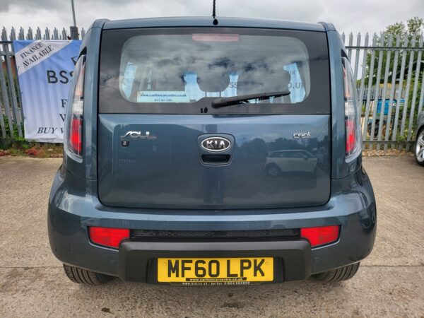 KIA SOUL 1.6 CRDi 2 5dr Auto 2010 (60) - Image 30