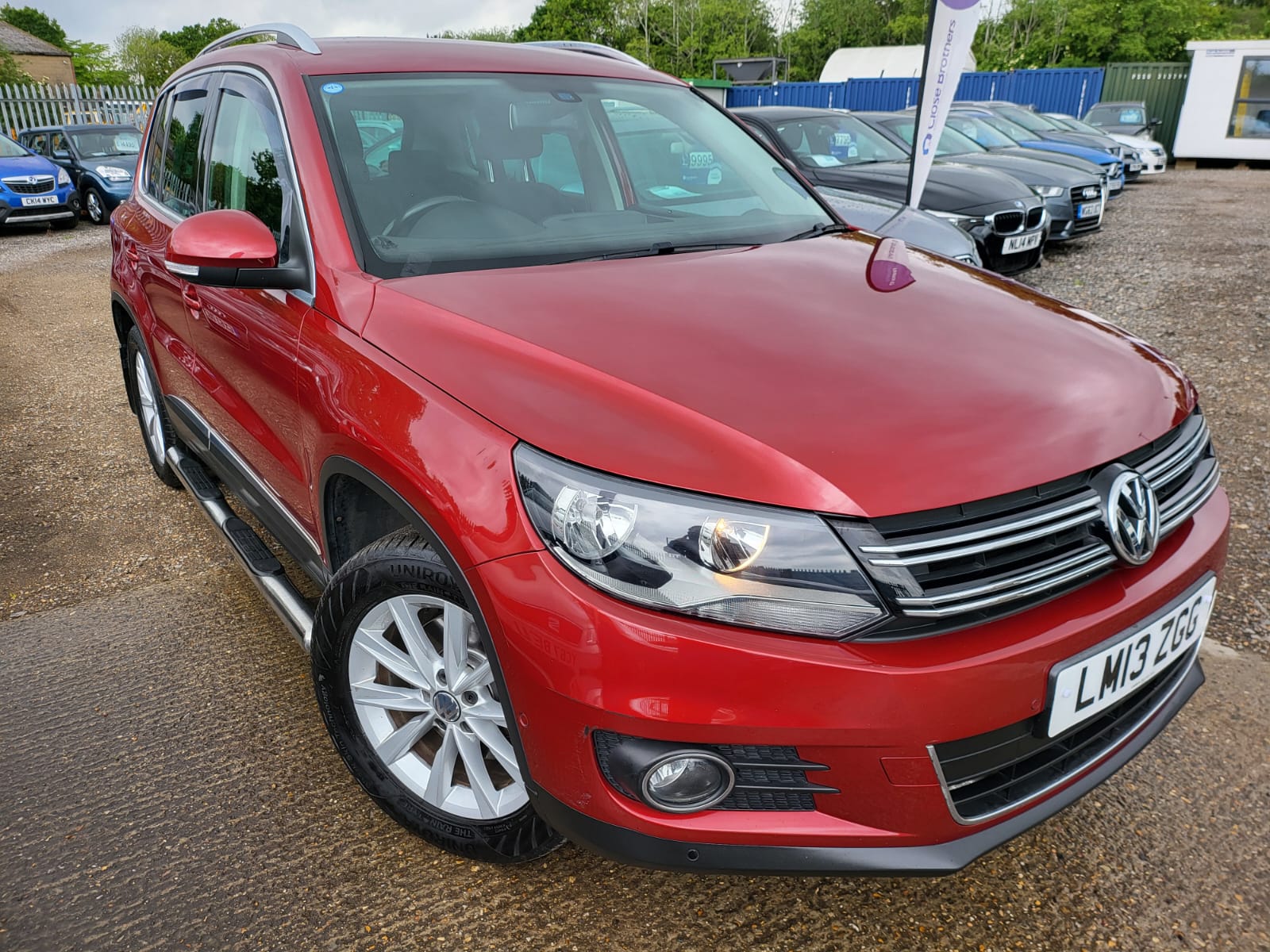 VOLKSWAGEN TIGUAN 2.0 TDi BlueMotion Tech SE 5dr DSG [4WD] 2013 (13)