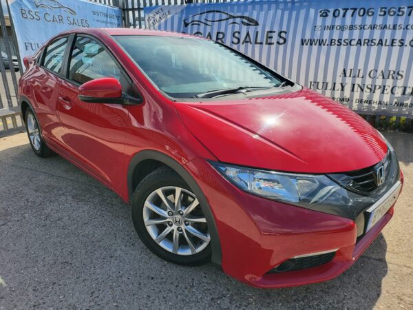 HONDA CIVIC 2.2 i-DTEC ES 5dr 2012 (62) - Image 12