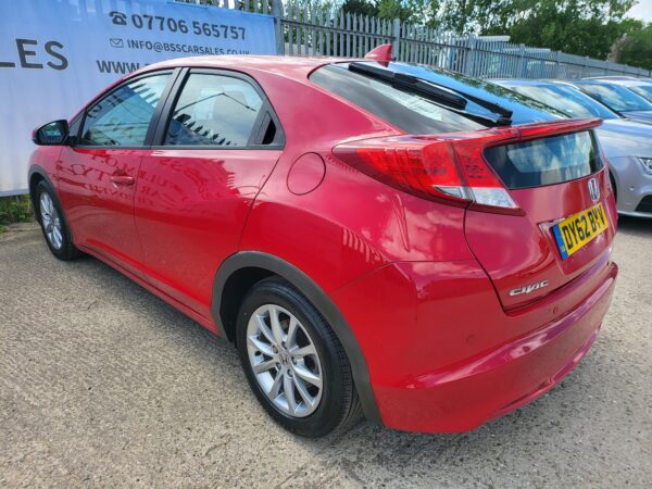 HONDA CIVIC 2.2 i-DTEC ES 5dr 2012 (62) - Image 28