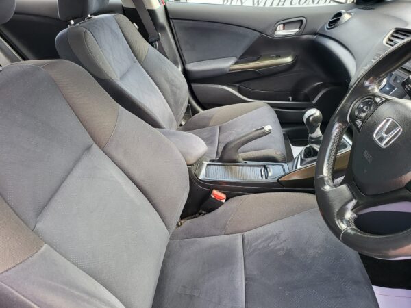 HONDA CIVIC 2.2 i-DTEC ES 5dr 2012 (62) - Image 15