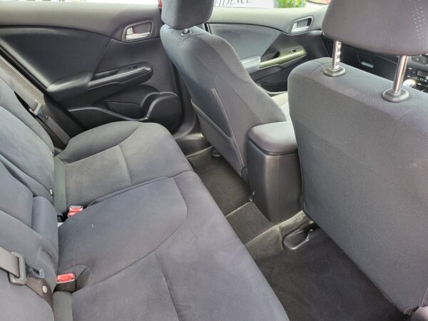 HONDA CIVIC 2.2 i-DTEC ES 5dr 2012 (62) - Image 20