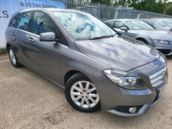 MERCEDES-BENZ B CLASS B180 [1.5] CDI SE 5dr Auto 2014 (64) - Image 13