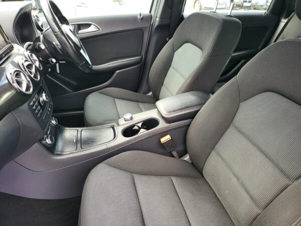 MERCEDES-BENZ B CLASS B180 [1.5] CDI SE 5dr Auto 2014 (64) - Image 17