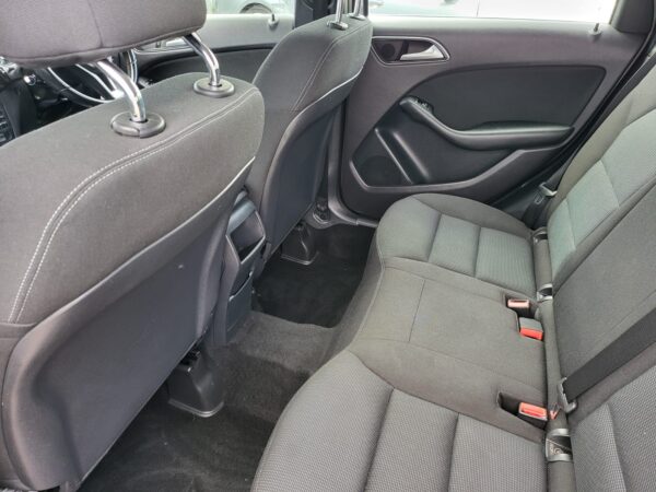 MERCEDES-BENZ B CLASS B180 [1.5] CDI SE 5dr Auto 2014 (64) - Image 22